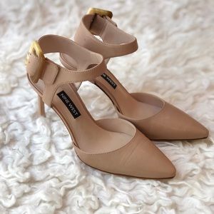 Nine West Point Toe Pumps